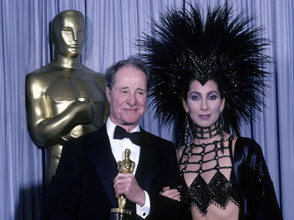 على مدار تاريخ حفلات توزيع جوائز الأوسكار... رائد يختار لكم اللحظات التي لا تنسى